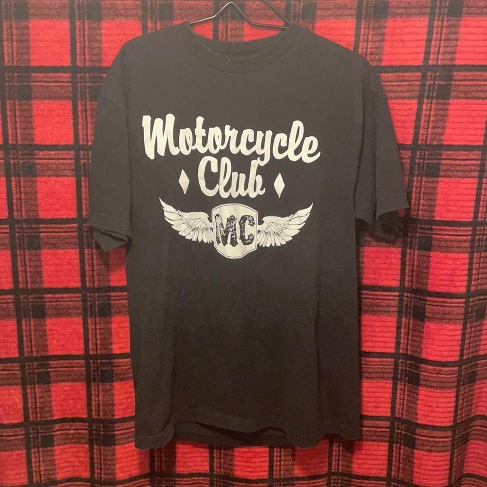 Coyote ugly tee